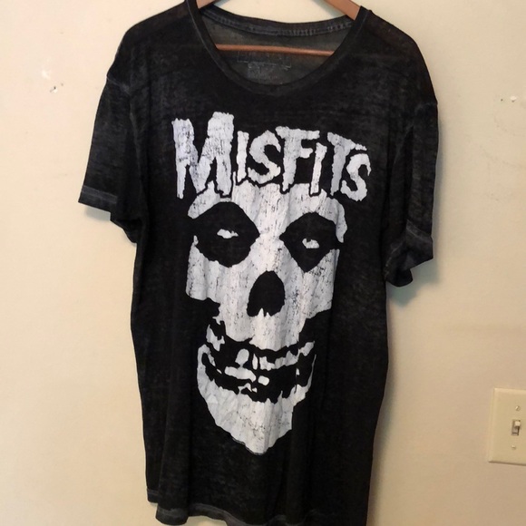 Other - thrashed/destructed Misfits punk rock tee XL